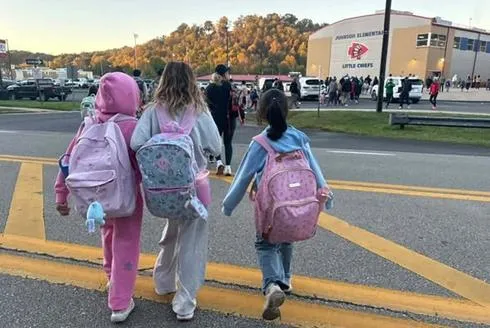 Huge Turnout for JES's Annual Walk to School Day