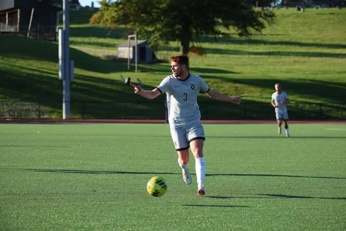 No. 19 Concord Edges Hilltoppers, 1-0