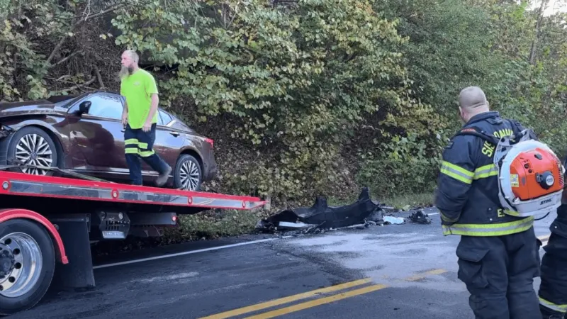 Woman arrested at scene of three-vehicle crash in Sissonville, deputies say