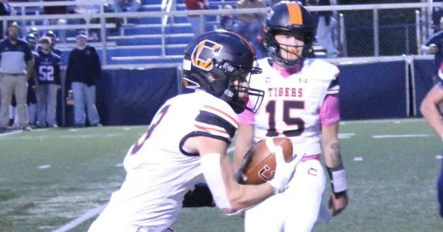 Prep football: Chapmanville shuts out county rival Man, 38-0