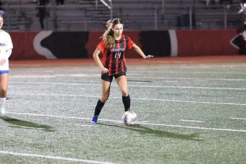 Bridgeport Boys Remain Undefeated, Girls Take 2 of 3