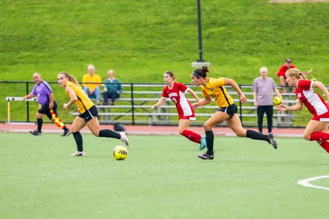 Hilltoppers Fall to Frostburg State at Home