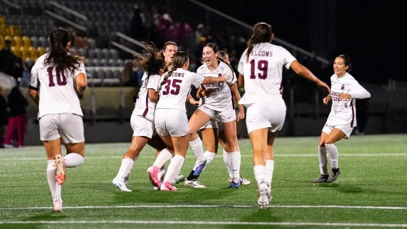Stephanie Pedias' Goal Lifts #21 Women's Soccer Over Point Park