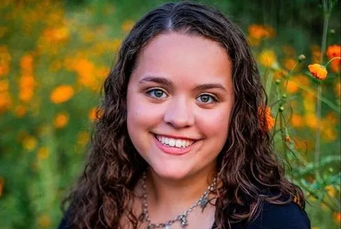 Senior Kaitlyn Kimble is September Bridgeport High Female Student of Month for 2026-27 School Year