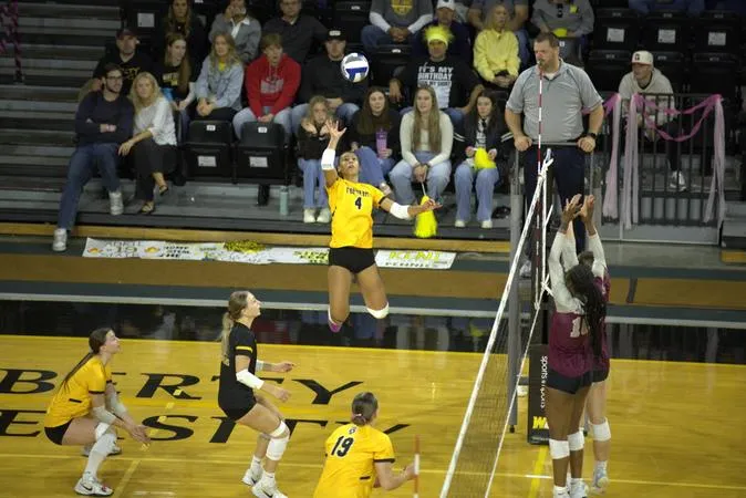 Hilltoppers Rally From Two Sets Down to Top Concord in Five