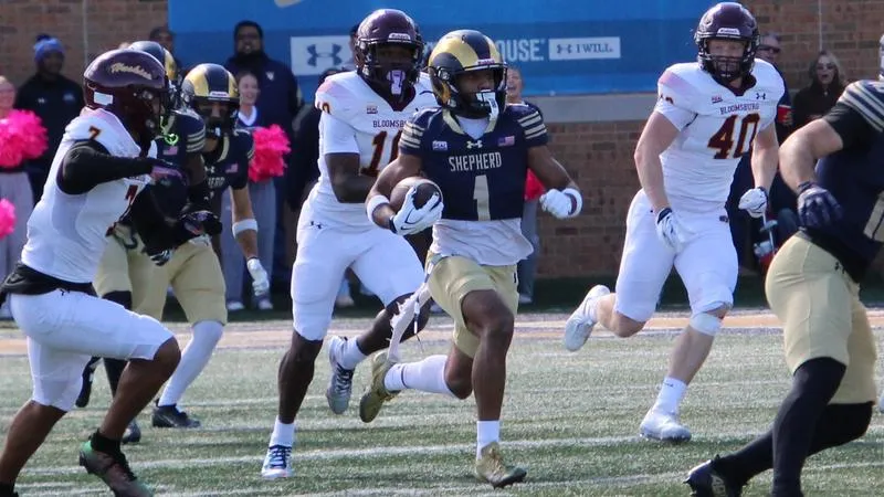 Shepherd Football Falls to Bloomsburg