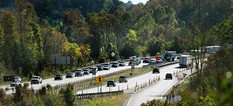Vehicle fire closes I-79