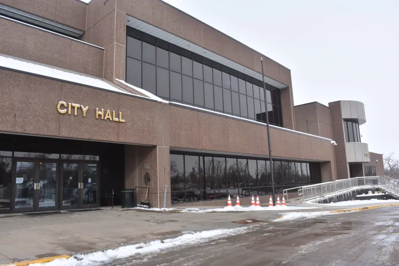 Gillette City Council discusses funding requests, approves multiple projects