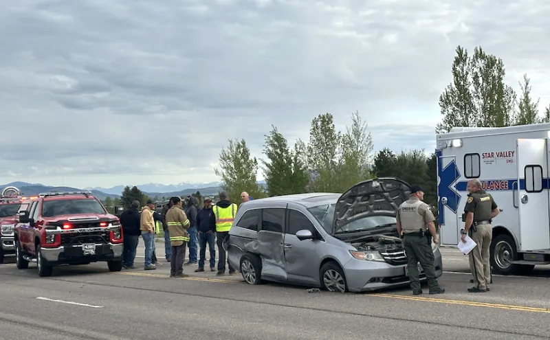 No major injuries reported in two-vehicle accident south of Afton