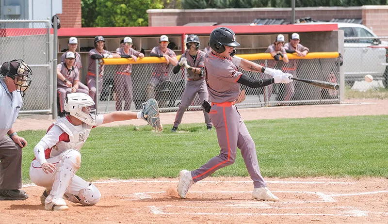 Pioneers start off 1-1 in conference