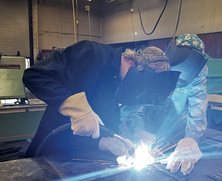 SVHS welders complete construction of memorial markers