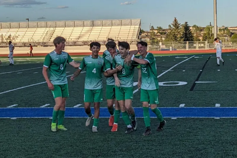 Kelly Walsh Star Ethan Leslie Caps Championship Season with Gatorade Award