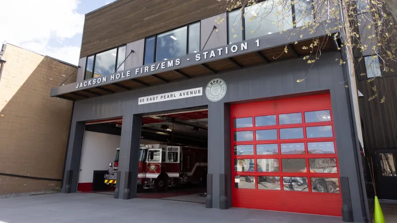 County accepts nonbinding agreement to build Gros Ventre fire station