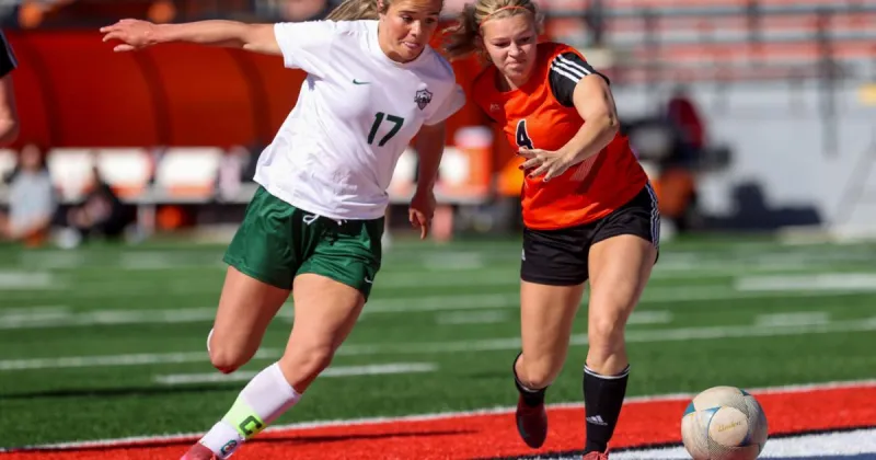 Green River soccer standout Isabel Vasco wins state's Gatorade honors