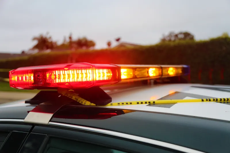 Woman faces charges after officers find drugs inside apartment with child present