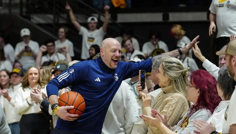 Cowboy Basketball Season Ticket Renewals Are Now available