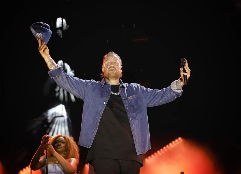 Jelly Roll Follows Emotional Week With New Song 'Hands Up'
