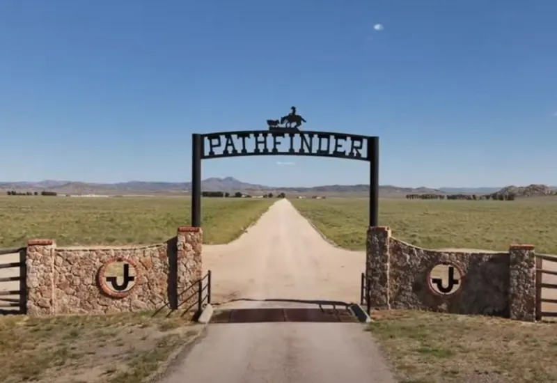 Who Owns The Most Land In Wyoming?