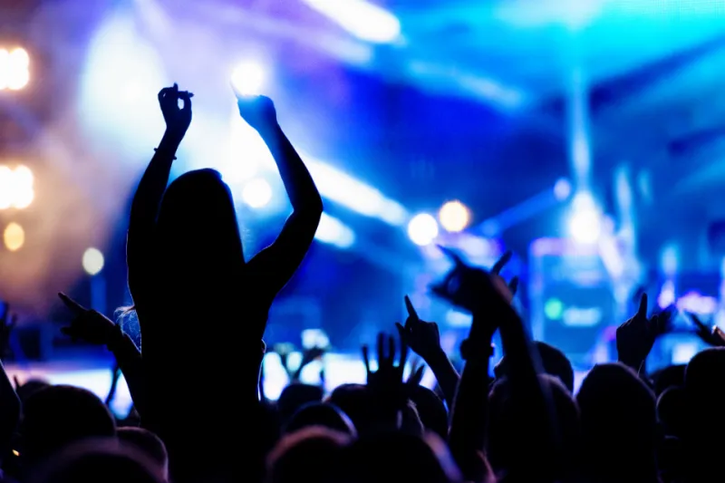 Summer's Last Stand brings SWITCHFOOT, Hoobastank to Gillette