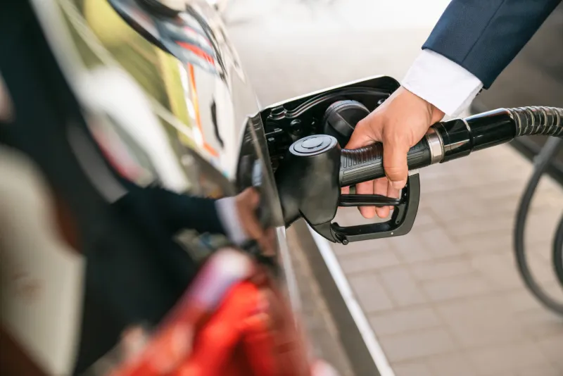 Campbell County's average gas price sees double-digit drop as crude oil markets stabilize