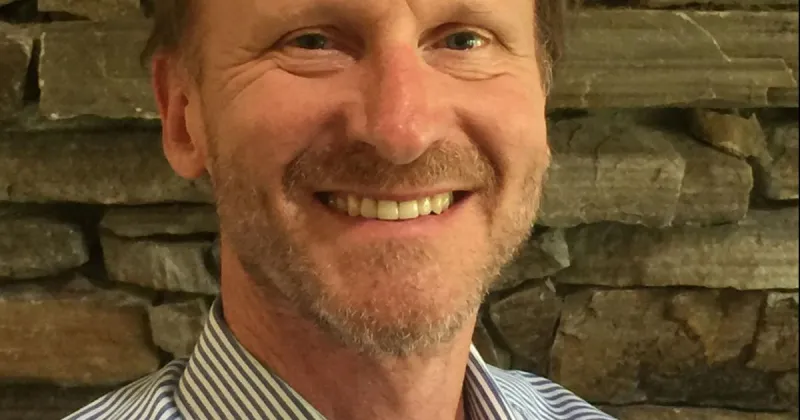 Alex Muromcew enters Teton County commission race as independent