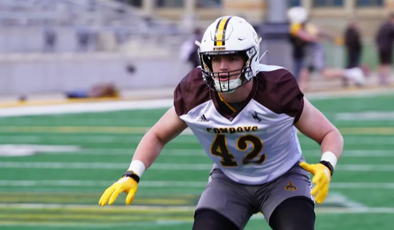 Multiple Cowboys Earn Preseason Athlon Sports Honors