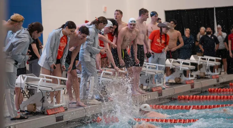 Both UW Squads, Six Individuals Named Scholar All-Americans