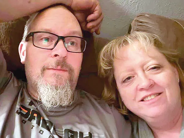 Community supports Powell family after fatal wreck
