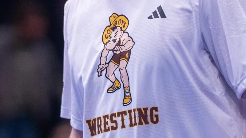 Austin Collins and Sammy Sanchez Set to Compete at Junior Nationals