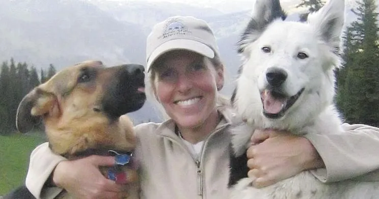 After-hours vet clinic preps its doors