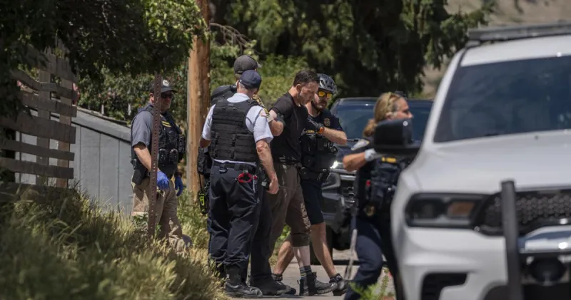 Police close section of Millward to apprehend suspect