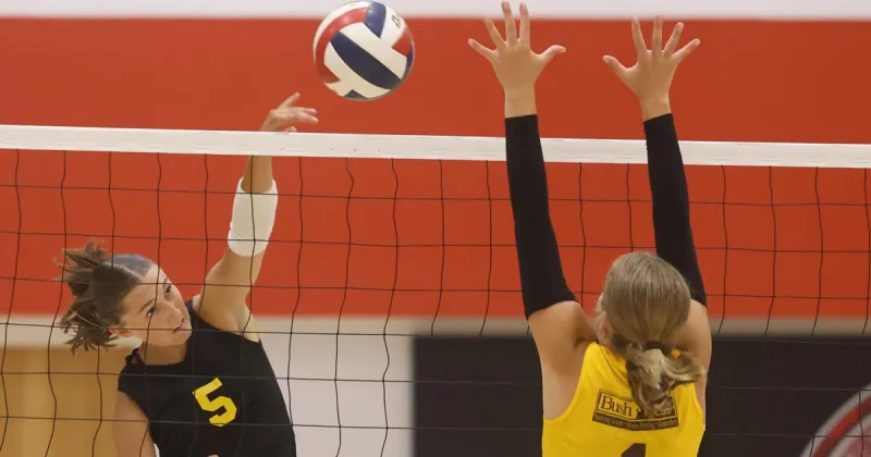 North volleyball overpowers South to open WCF all-star Saturday