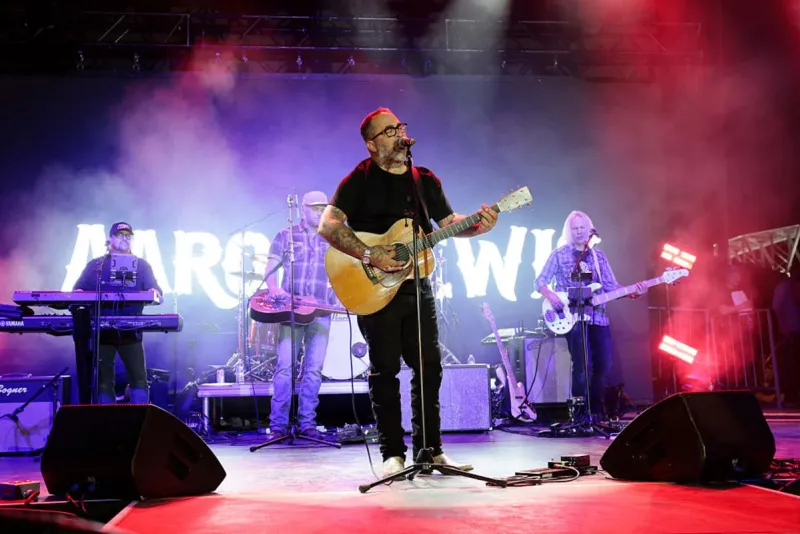 BREAKING: Aaron Lewis Show In Casper 7/29 Has Been Canceled
