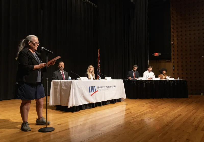 Barlow, Degenfelder discuss energy, public lands and brain drain at gubernatorial candidate forum
