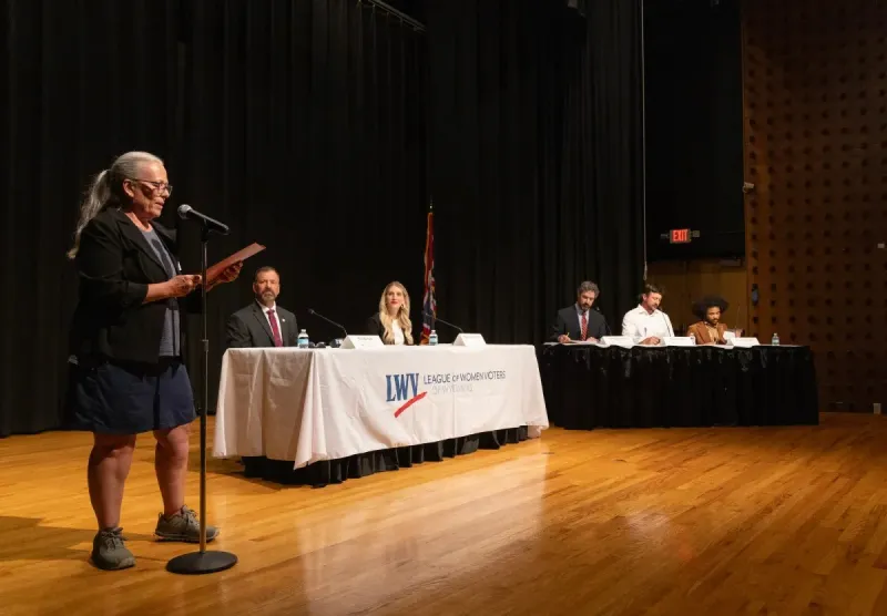 Barlow, Degenfelder discuss energy, public lands and brain drain at gubernatorial candidate forum