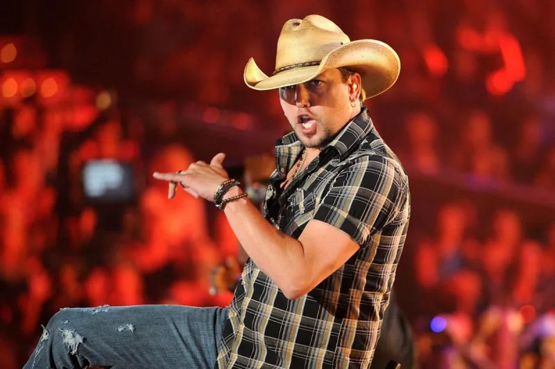 Jason Aldean Says Social Media Has Gone Too Far
