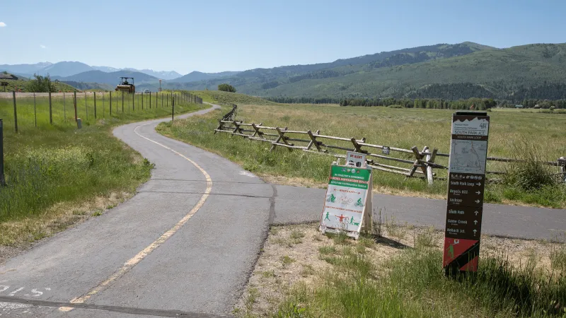 Pathway sealing to start Monday; South Park, sections of Gregory Lane affected