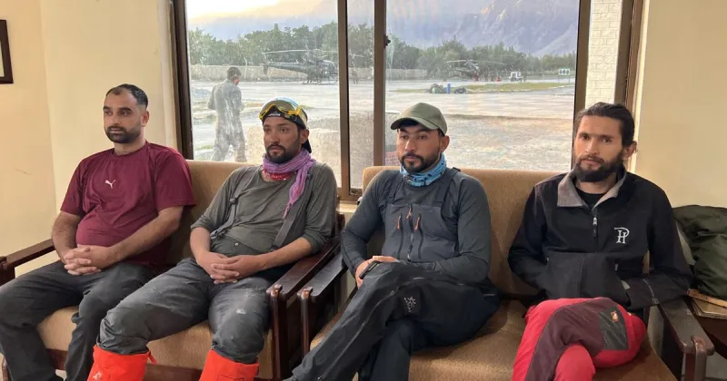 Pakistani rescuers recover 3 bodies of the 10 climbers missing on Broad Peak after an avalanche