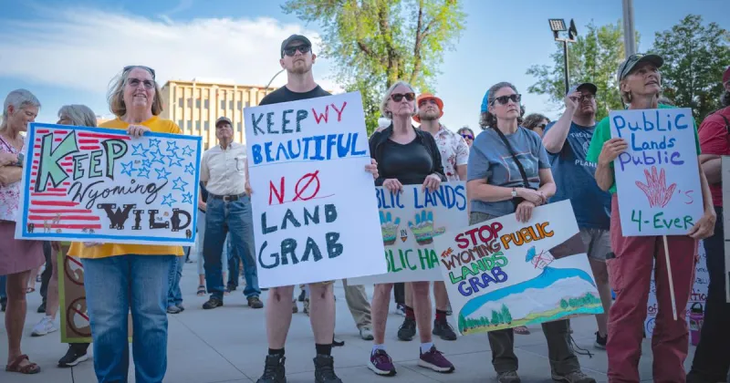 Wyoming voters overwhelmingly back keeping public lands in public hands, new poll finds