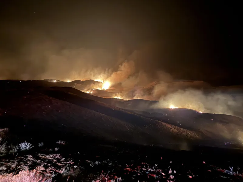 Weiser Knoll Fire explodes on South Pass, quickly becoming Wyoming's largest wildfire of 2026
