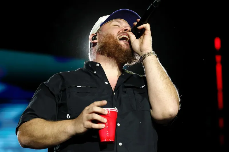 Luke Combs' Tour Announcement! See all 2027 Dates