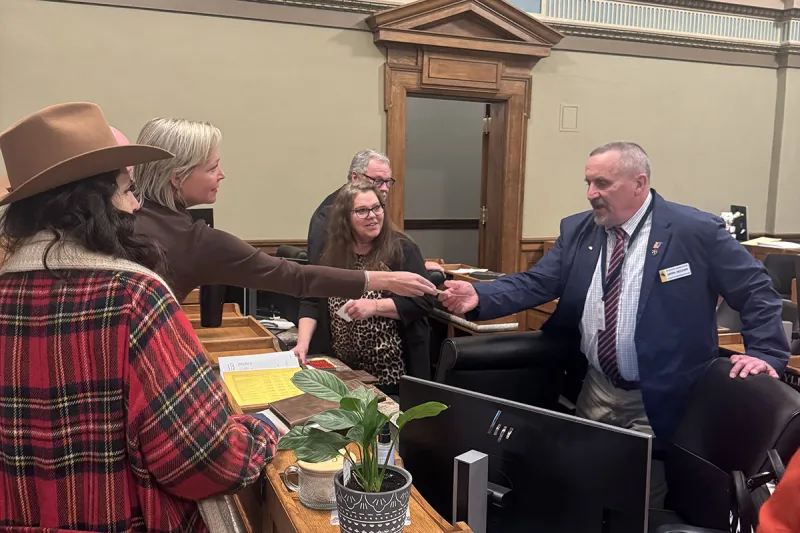 Nine of 10 Republican candidates tied to 'Checkgate' lost in Wyoming's primary