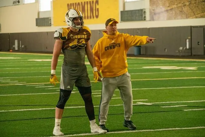 Pokes Insider: Camp stars, position battles entering final scrimmage