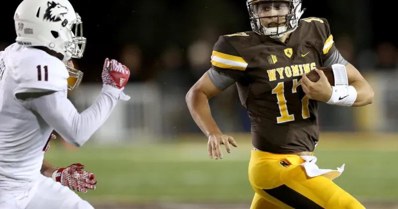 Wyoming Cowboys' 2026 opponent glance: Northern Illinois Huskies