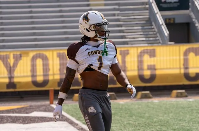 Samuel "Tote" Harris Named to Earl Campbell Tyler Rose Award Watch List
