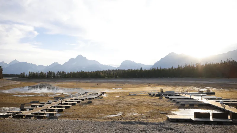SNAPPED: Low water levels in Jackson Lake dry up Colter Bay