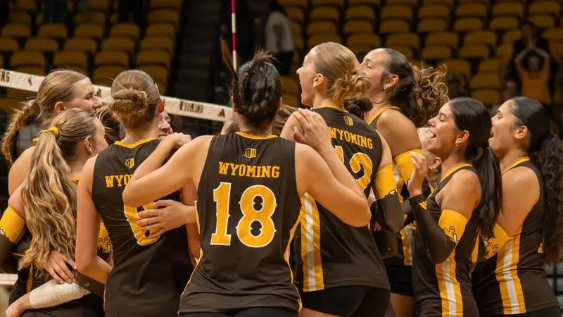 Cowgirls Travel to Utah for Second Weekend