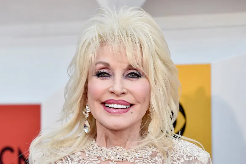 Dolly Parton Was Quiet About Her Cancer Battle for a Reason