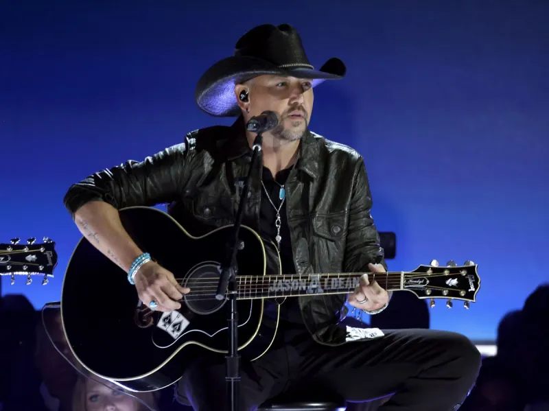Jason Aldean Has No Patience for the Encore Routine