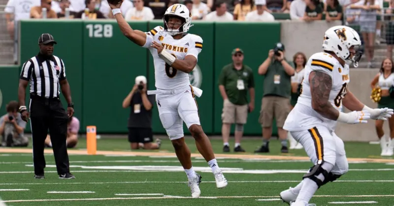 Wyoming's Week 1 PFF team and player grades